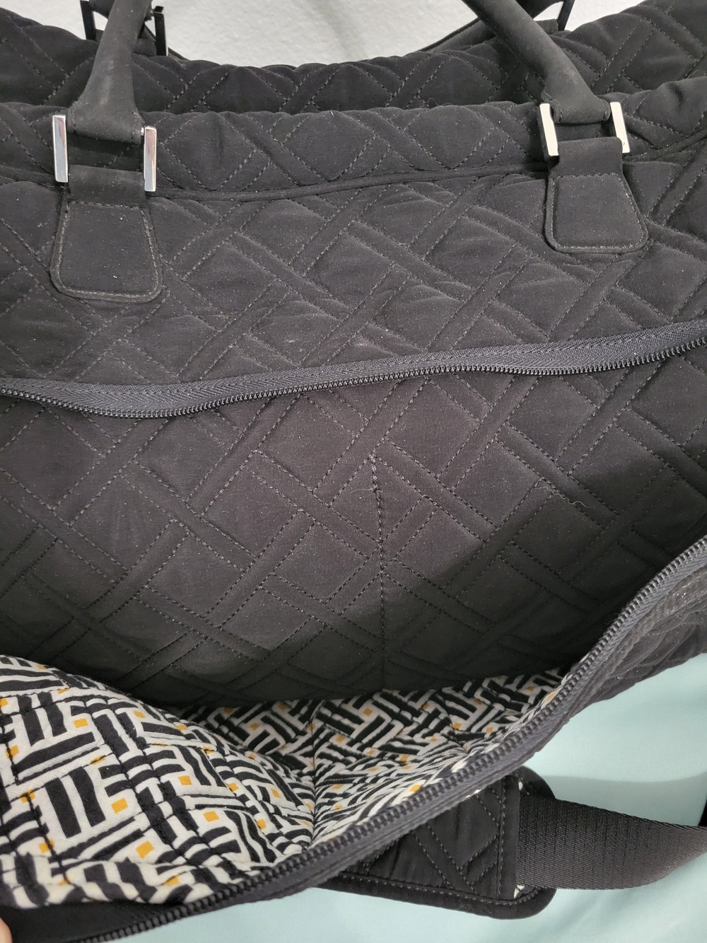 Black Quilted Travel Weekender Bag - Picture 4 of 16
